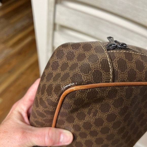 Celine Brown Toiletry Bag - Picture 11 of 13